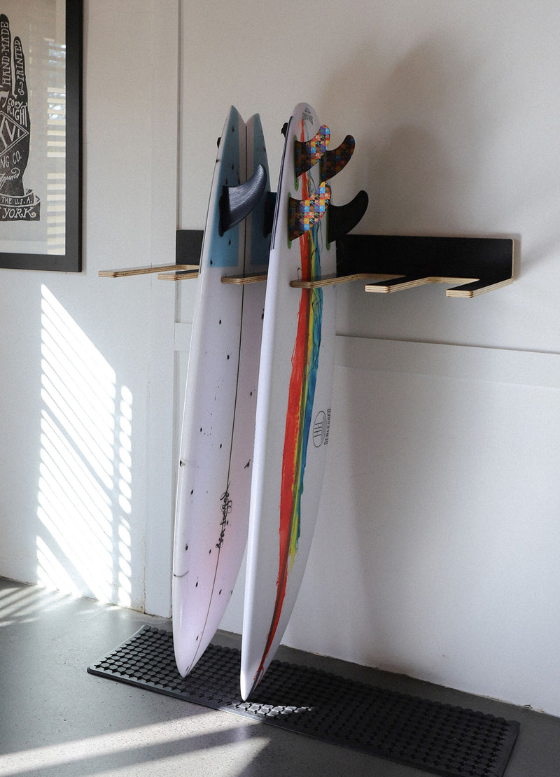 Q10 WALL MOUNTED SURFBOARD RACK